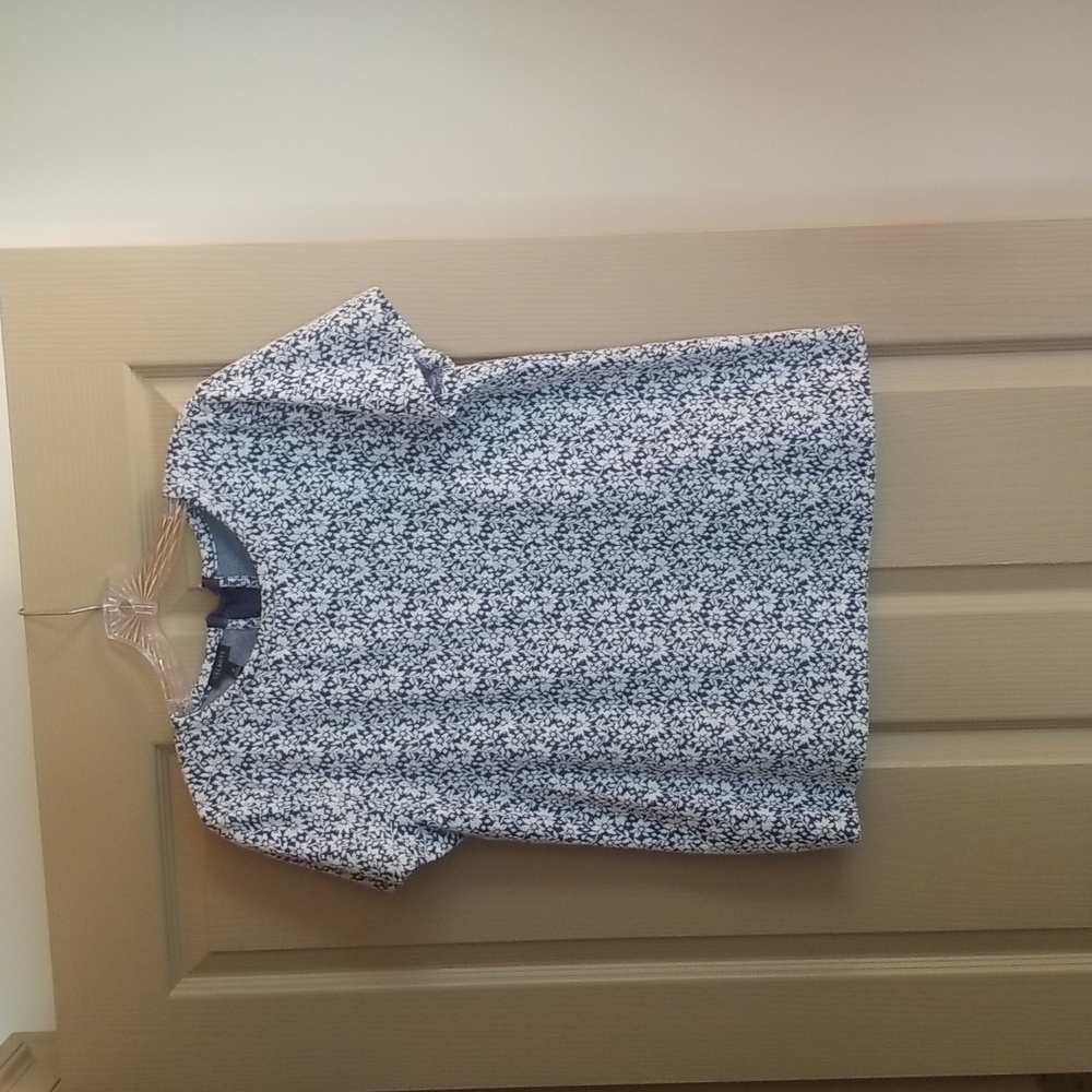 Talbots Short Sleeve Woven Top with Floral Print, Size M, Worn Once